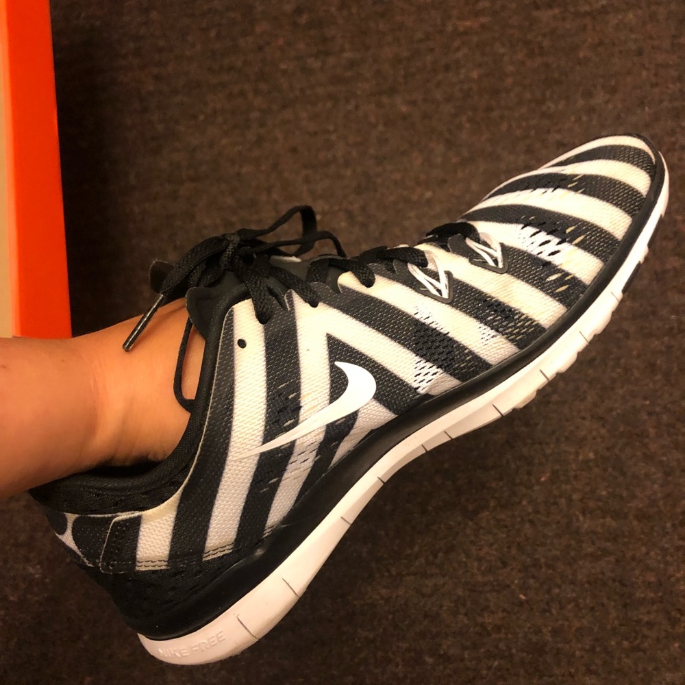 Nike free running shoes